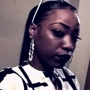 Meet your Posher, Chanty